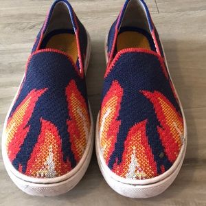 EUC little boys Rothy’s with flames